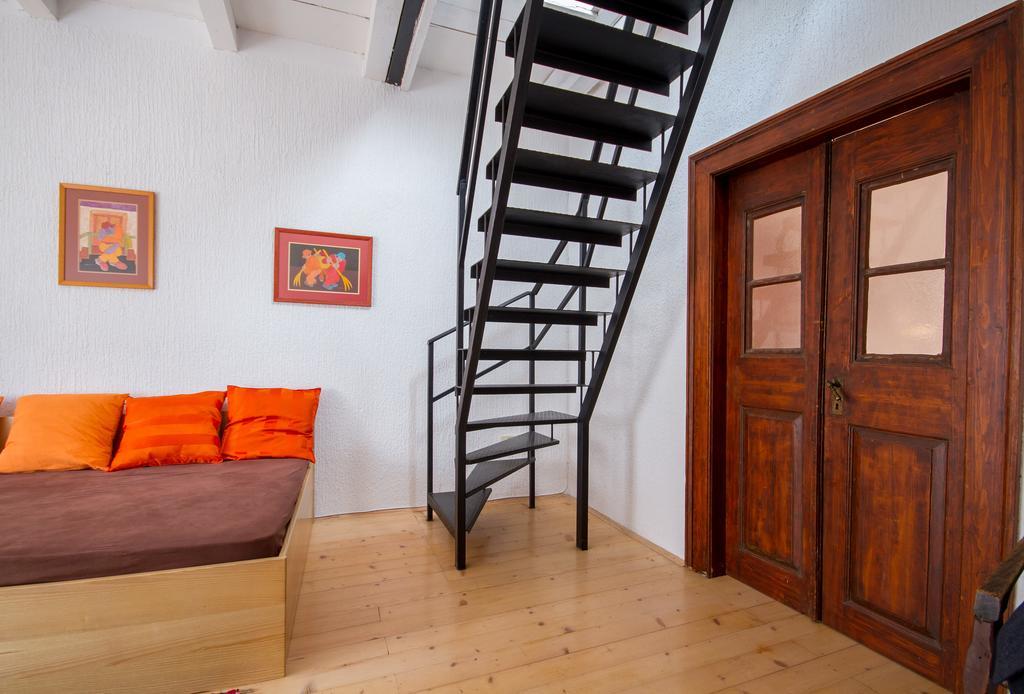 Apartment Vintage By Locap Group بيران المظهر الخارجي الصورة