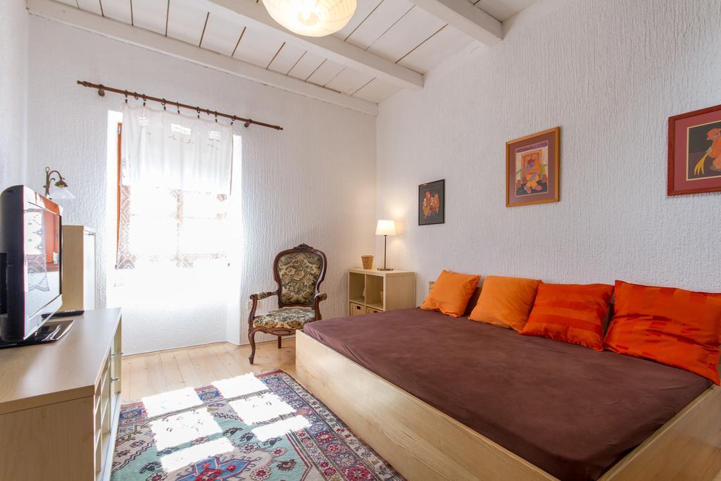 Apartment Vintage By Locap Group بيران المظهر الخارجي الصورة